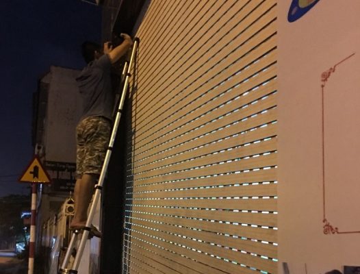sửa cửa cuốn đêm