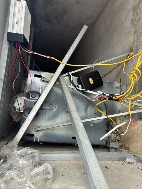 Sửa Chữa Và Lắp Đặt Cửa Cuốn 24H Hà Nội